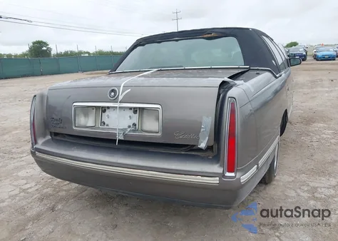 1999 Cadillac Deville z USA, uszkodzony, nr VIN 1G6KD54Y5XU749084